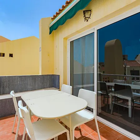 Lovely 1 Bed In K101 Apartment